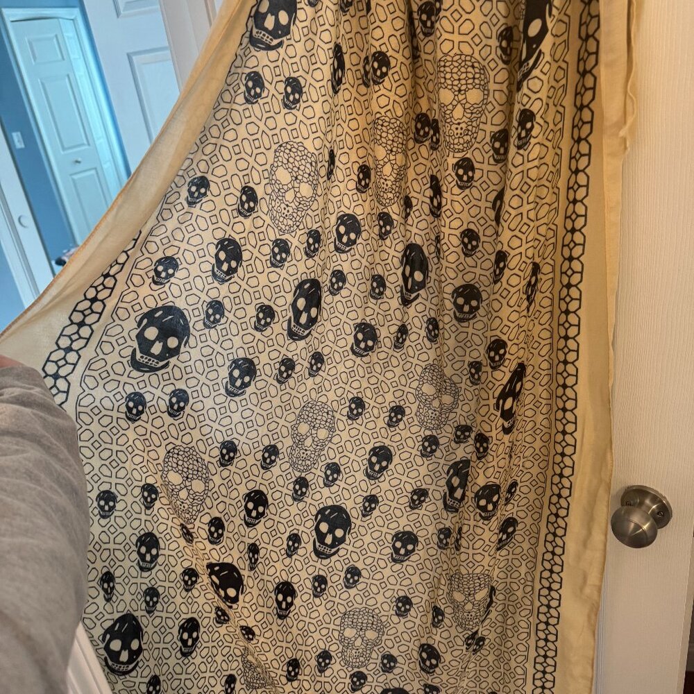 Set of 5 Scarves - Assorted Colors & Styles